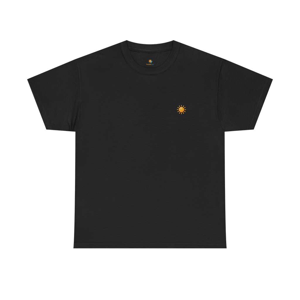 Sunshine-Shirt Black – Frontalansicht mit Sonnenlogo