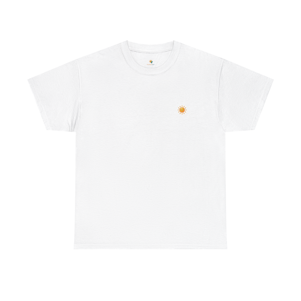 Sunshine-Shirt Weiß – Frontalansicht mit Sonnenlogo